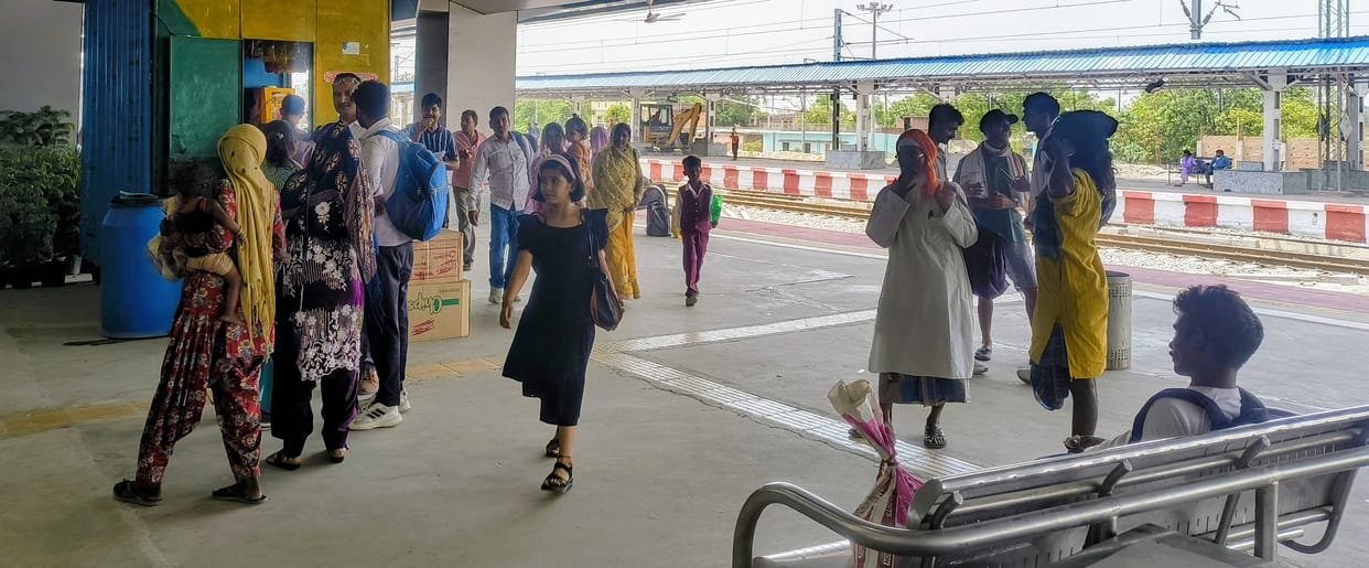 Delay in trains causes inconvenience to passengers
