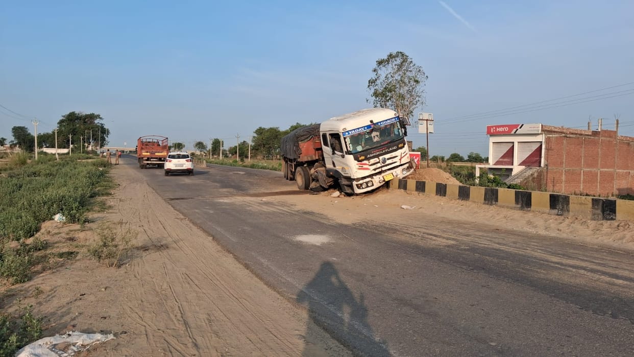 Two bikes collide on MF Highway, two youths die