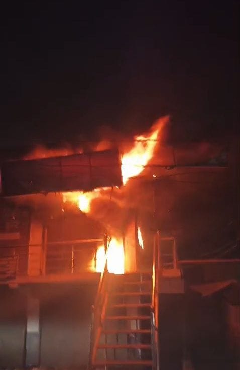 Fire breaks out in a clothes shop in the vegetable market