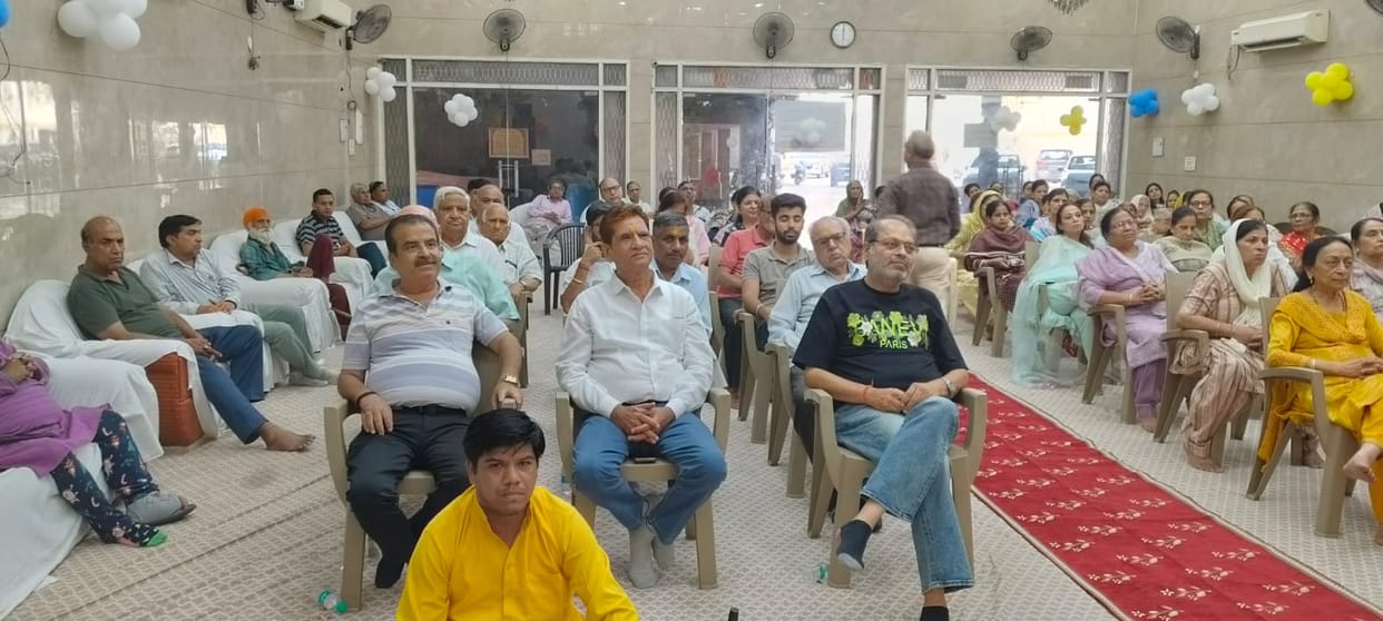 Renunciation of ego and attachment is necessary in life: Acharya Lalmani Pandey