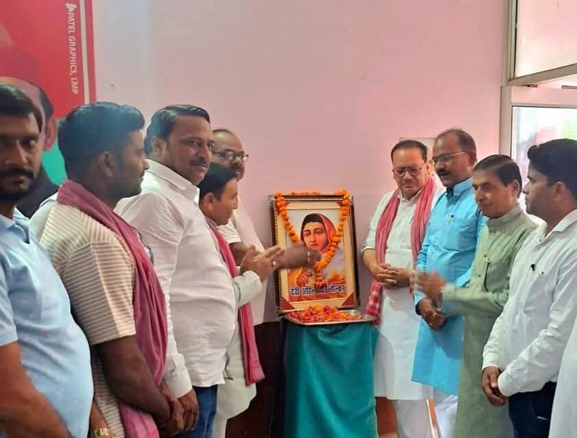 Ahilyabai was an example of justice, service and public welfare