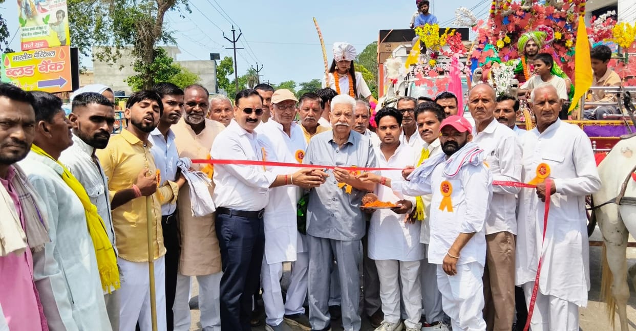 A grand procession was taken out on the birth anniversary of Maharani Ahilyabai Holkar.