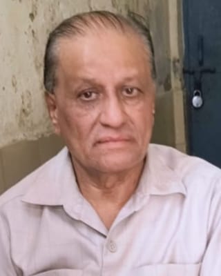 Railway officials and GRP nab fake vigilance inspector