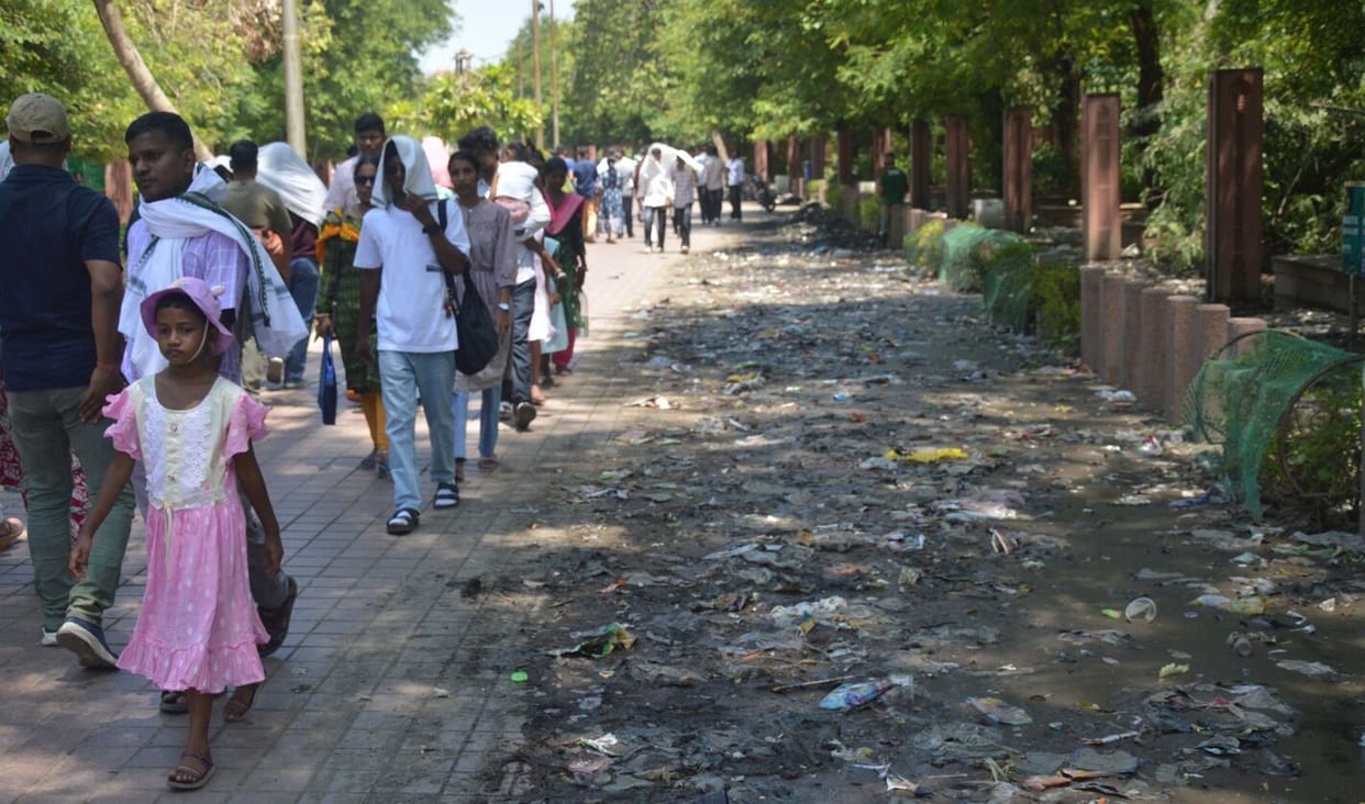 Road tax of Rs 500...cleanliness is worse