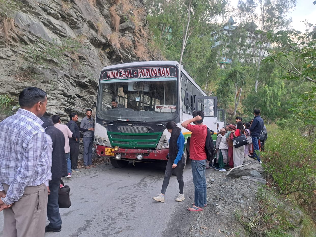 Villagers angry over bus service on Rampur-Lalsa route
