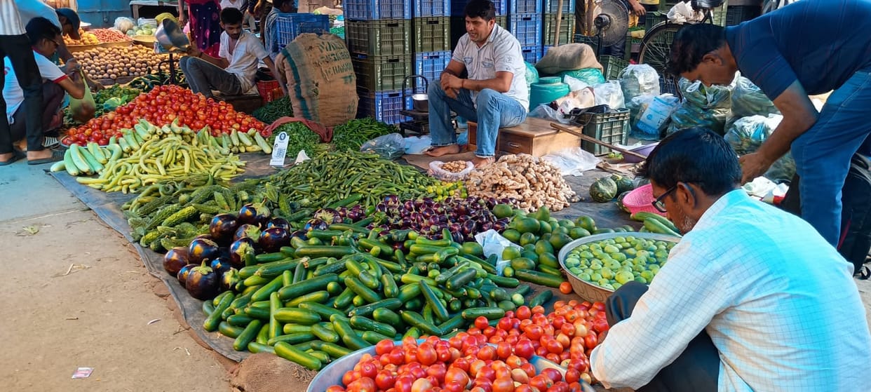 From grains, spices to fruits and vegetables, everything is expensive, people are worried.