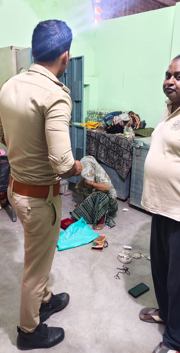 Jewelry and Cash Worth Lakhs Stolen from Five Houses and a Marriage Lawn
