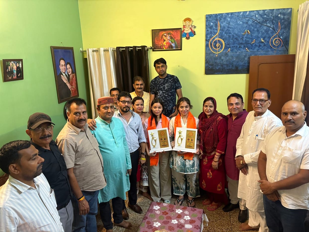 Students Yashika Rana and Riddhima Singh were honored