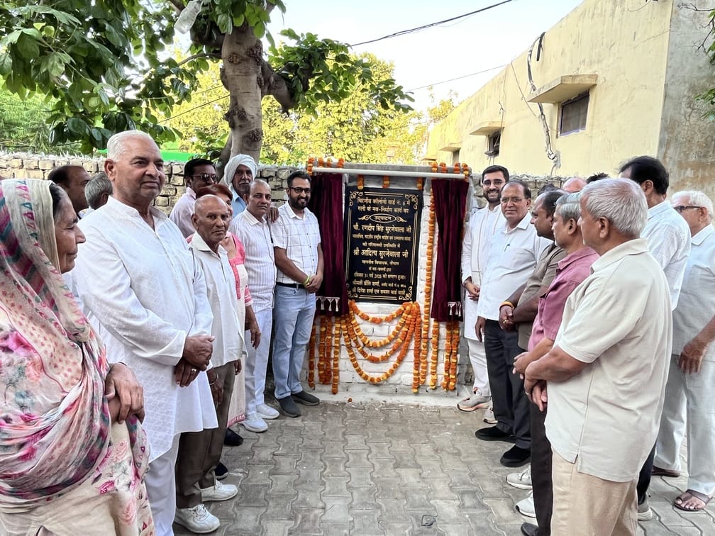 Inauguration of newly constructed lanes in Chiranjiv Colony