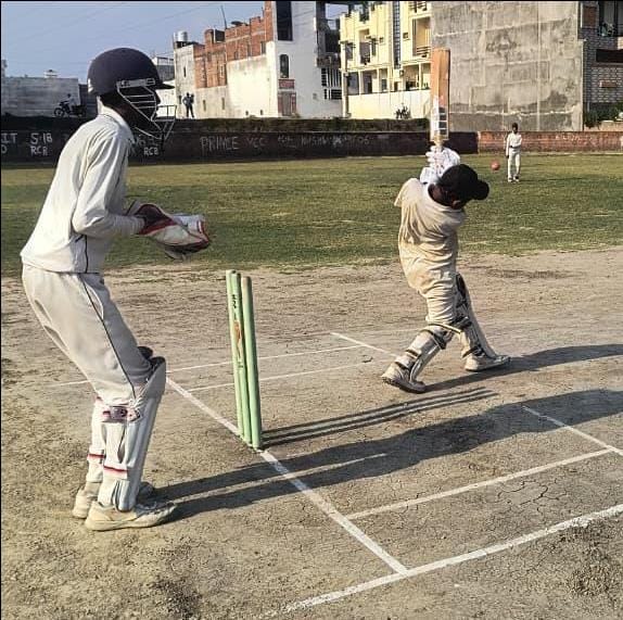 Mau Cricket Academy defeated Shahganj by 6 wickets