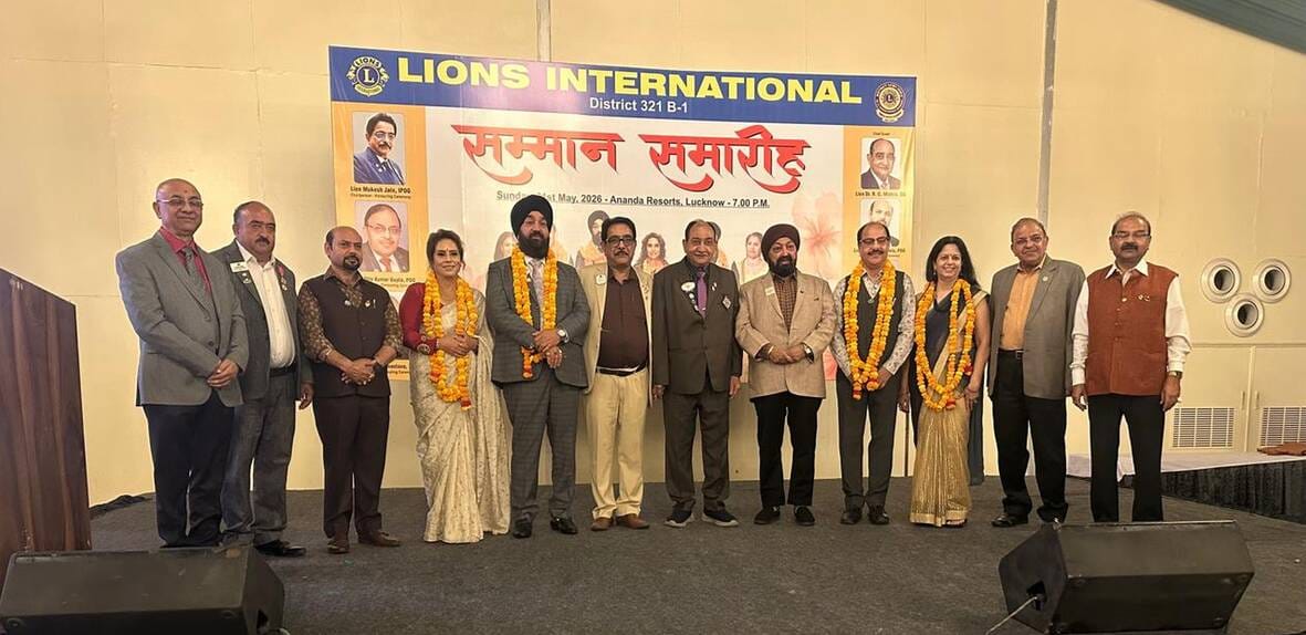 Newly elected District Governor Lion Paramjit Singh honored
