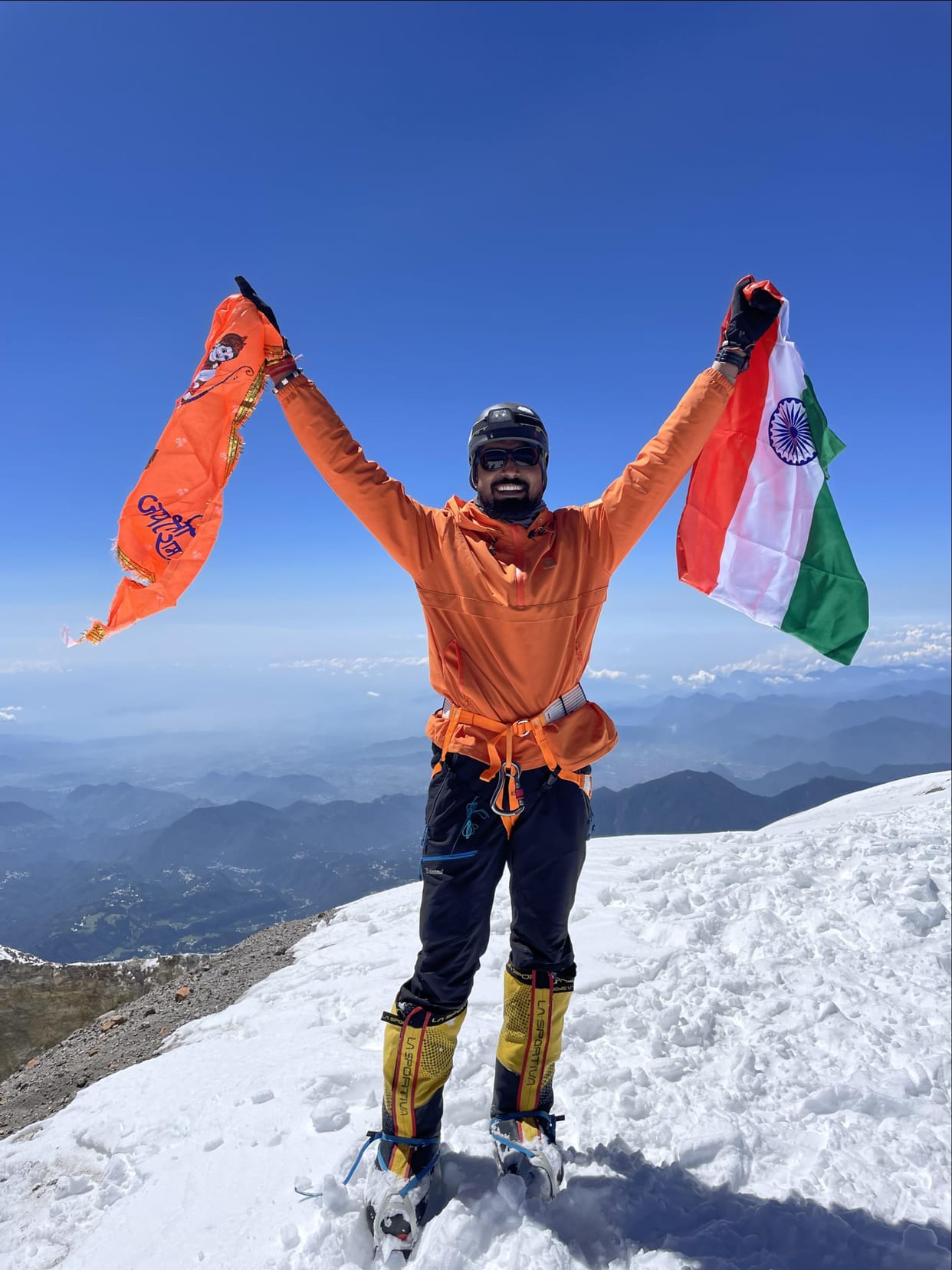 Kosli mountaineer Narendra Singh Yadav hoisted the tricolor on Pico de Orizaba.