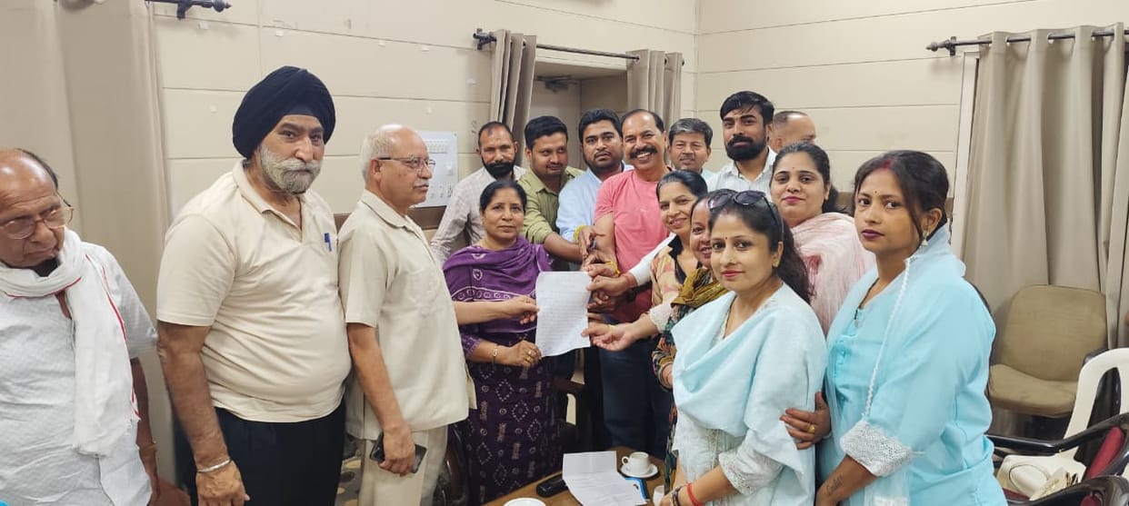 Councillor unhappy with sanitation, demands removal of SI