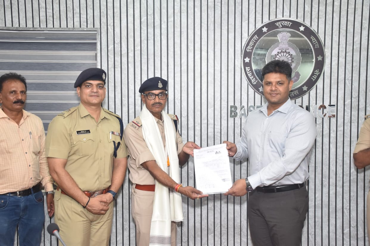 Heartfelt Farewell for Two Police Officers in Jagdalpur