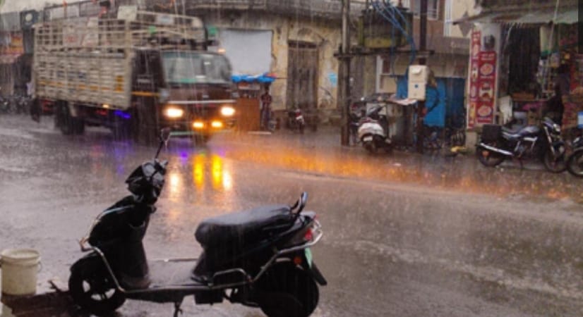 Udaipur: Storm, Rain and Hail Bring Relief from Scorching Heat, Normal Life Disrupted in Several Areas