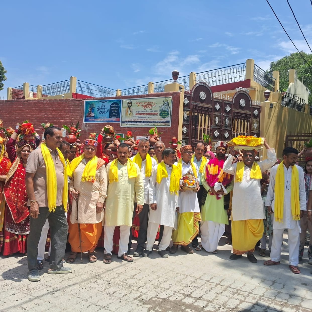 Bhagwat Katha begins with Kalash Yatra in Badaran