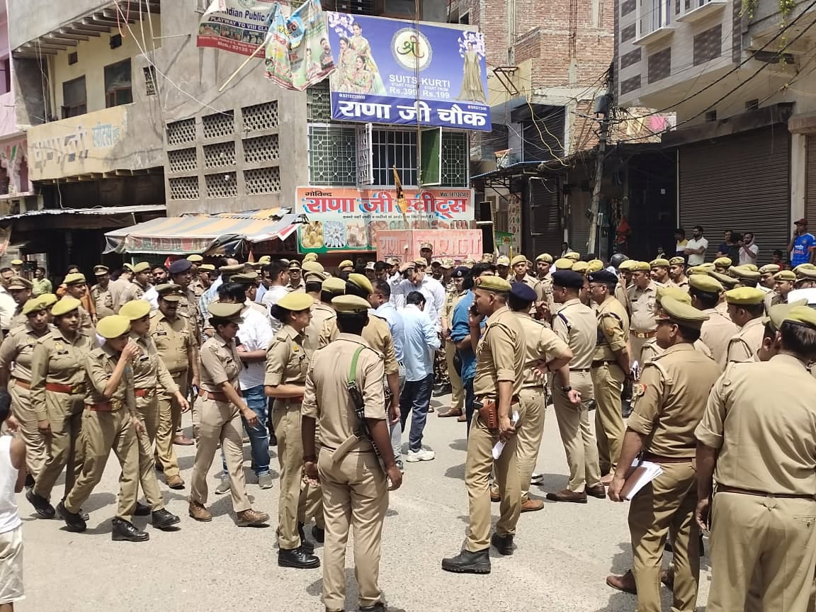 The police, along with the Revenue Department team, will scrutinize the criminal records of 600 offenders in Khoda.