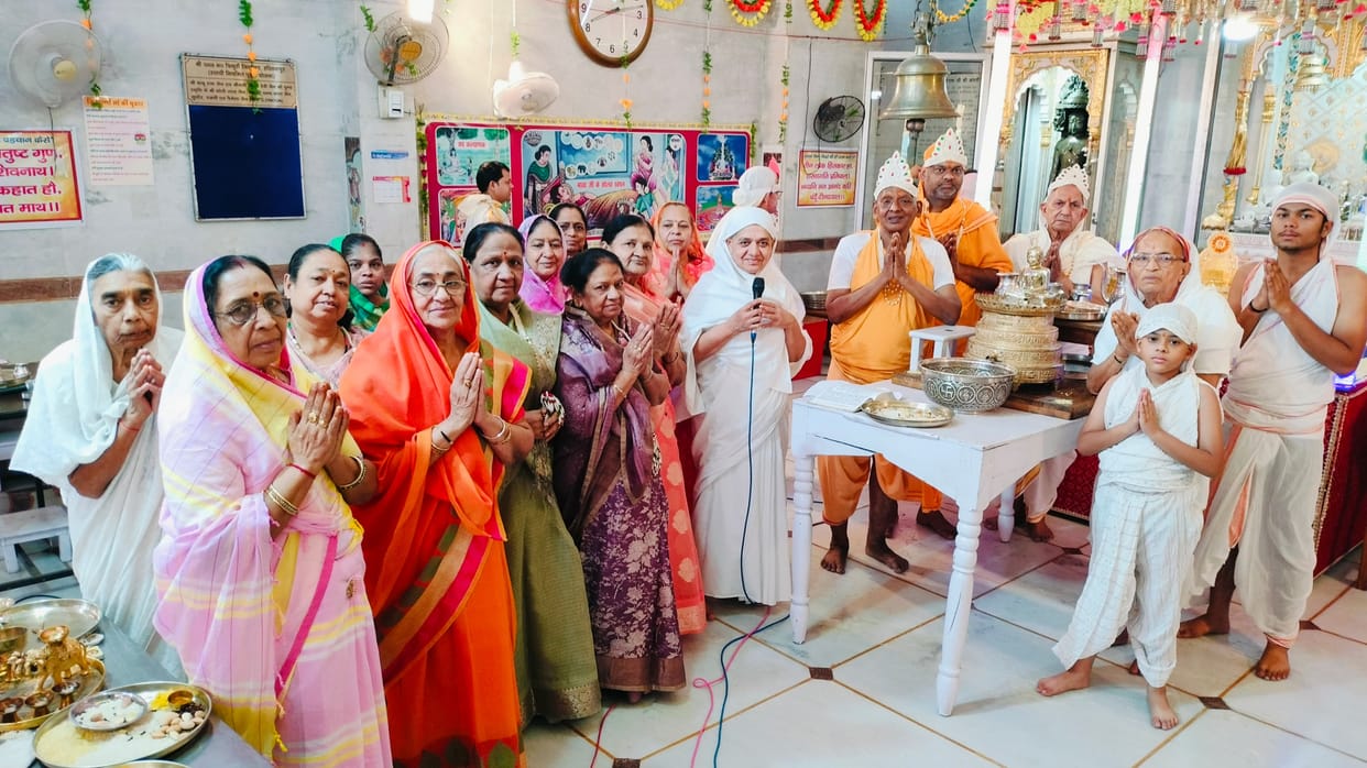 Self-confidence and determination are the greatest strengths of spiritual practice: Muni Bhaav Bhushan