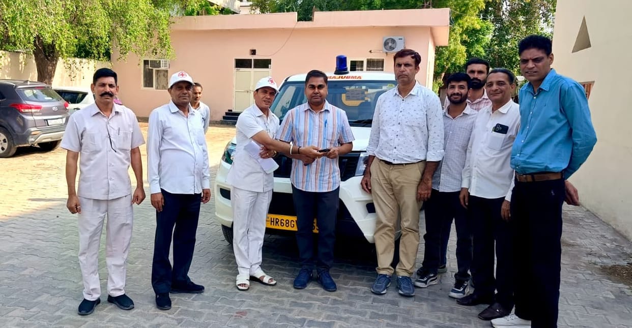 ambulence given to civil hospital by redcross society