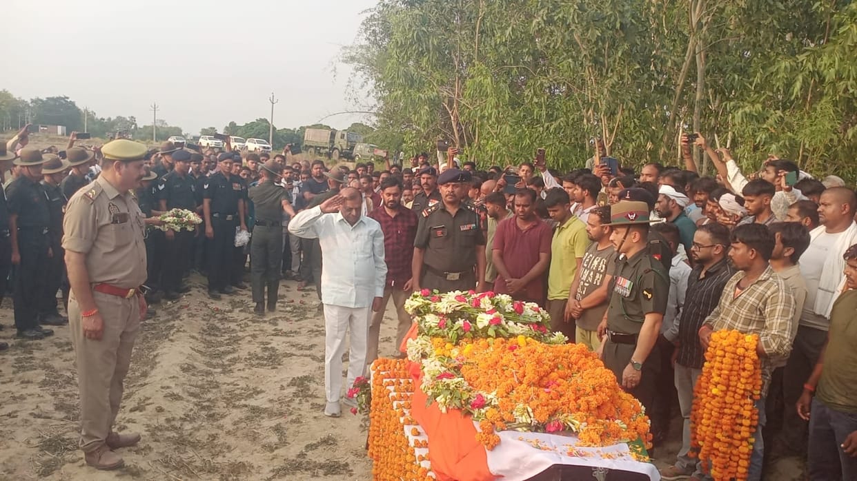 Army Naik dies after falling into coma while bathing in river