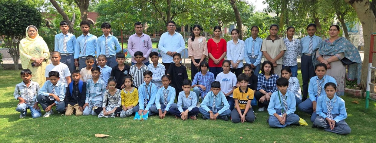 Activities at the Indian Language Summer Camp Focused on Art and Culture.