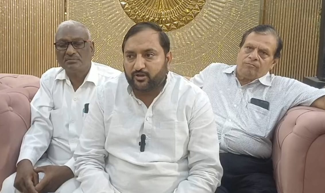 INLD should apologize to the Agarwal community or else we will protest: Rahul