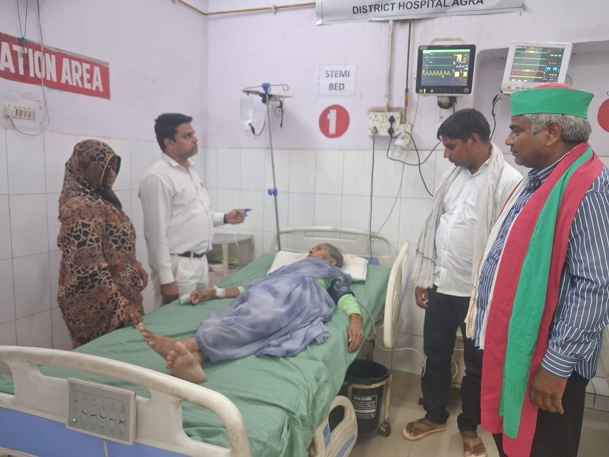 The mother of the deceased electricity worker, who was on a hunger strike, has been hospitalized, and promises of financial assistance, pension, and employment for dependents have not yet been met.