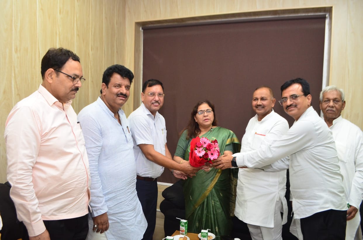The managers apprised the Vice Chancellor about various practical challenges and problems related to the running of their institutions.