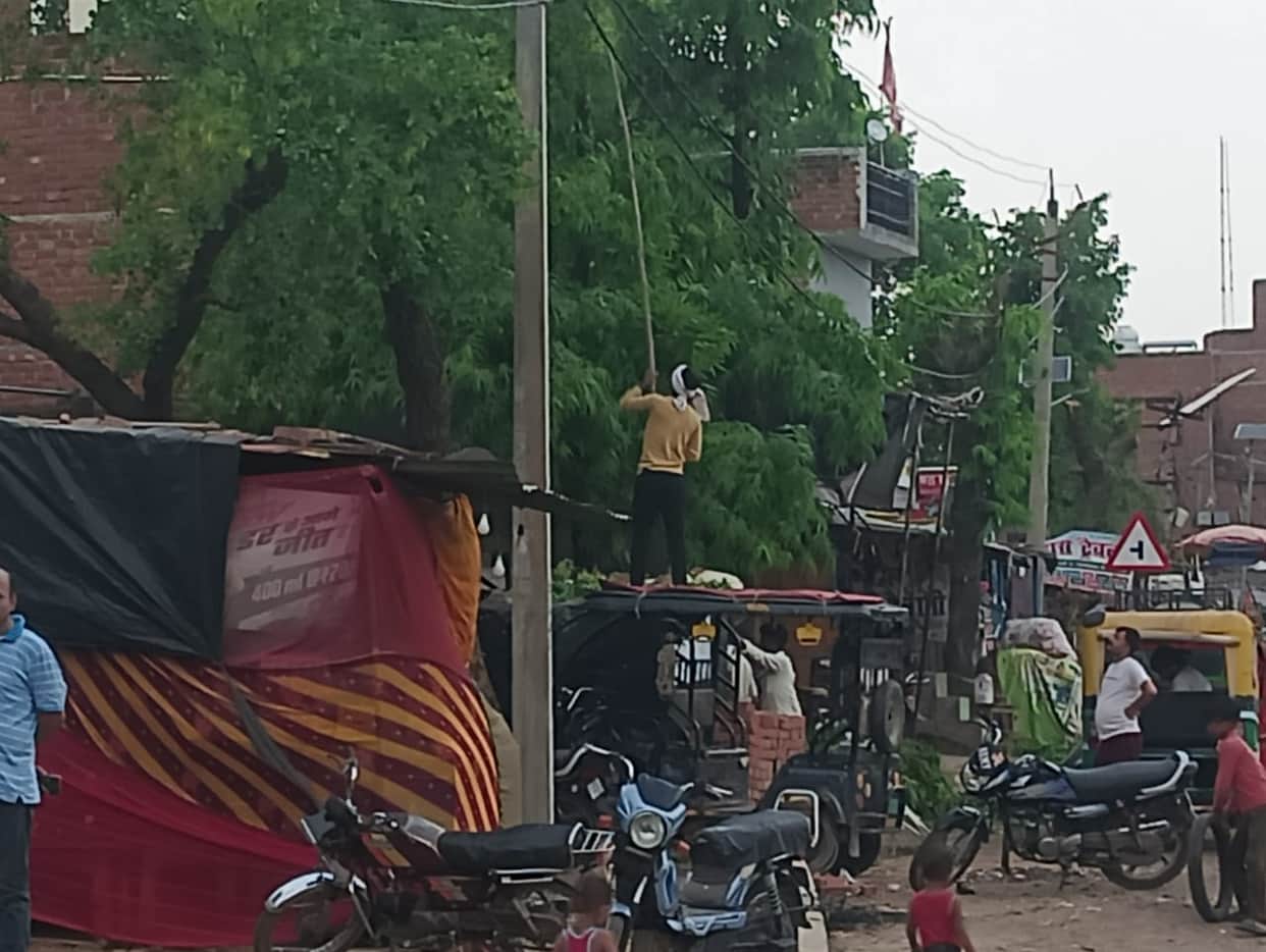 Six days later, there was no electricity, and people were crying for water.
