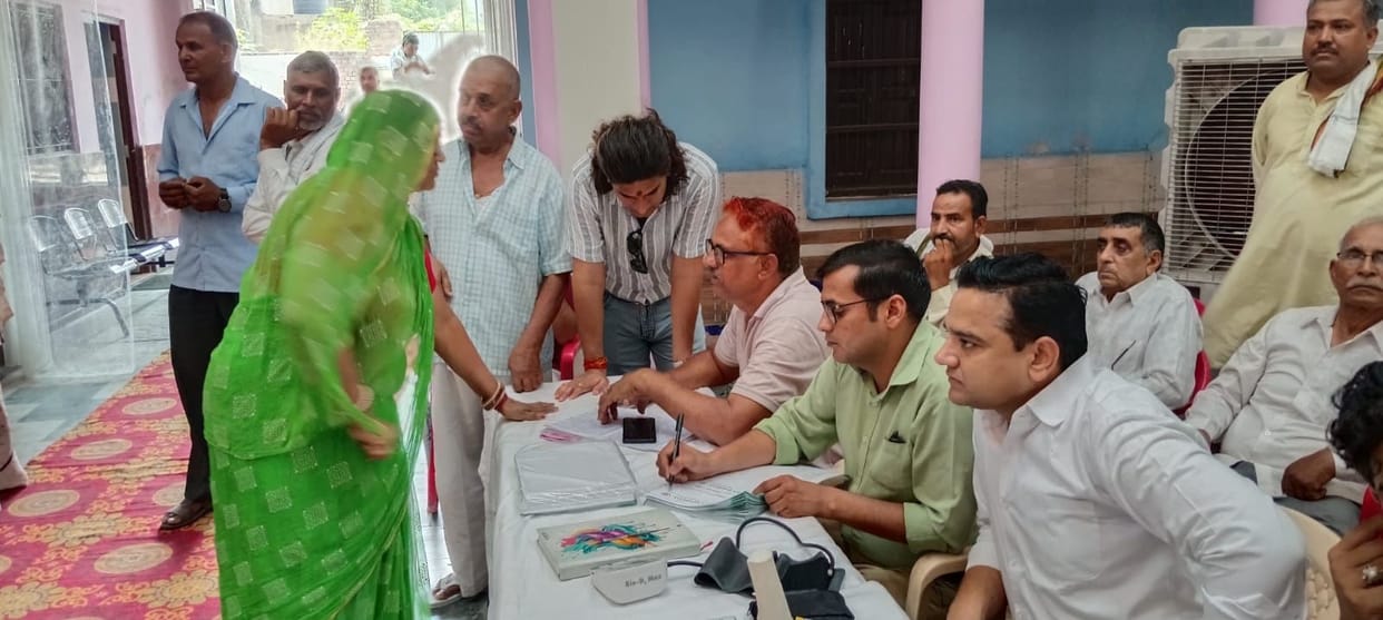Knee Check-up Camp: 189 Patients Examined