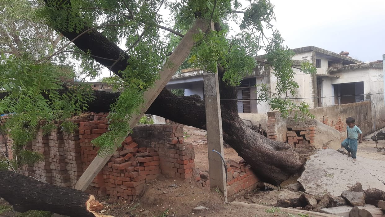 30 villages have been in darkness for five days, leaving 50,000 people in distress.