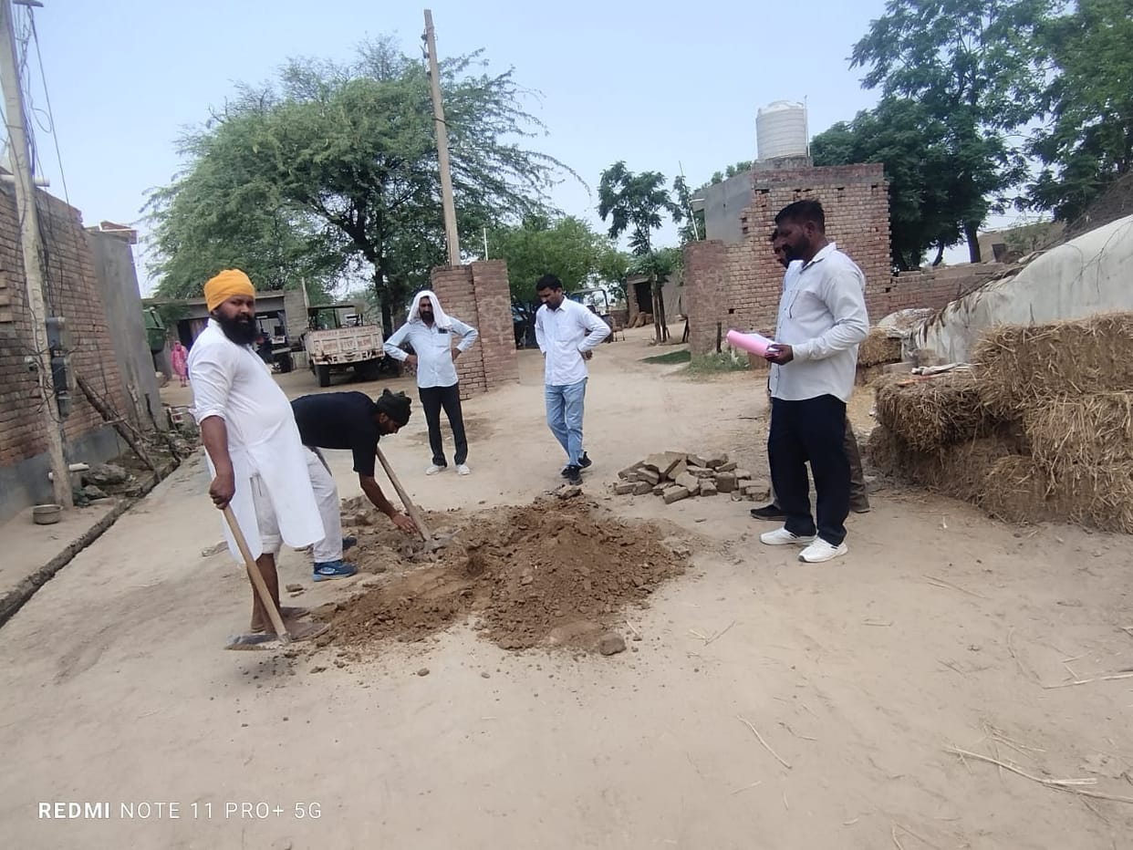 18 illegal drinking water connections were cut in the village of Madh, police had to be called after a commotion