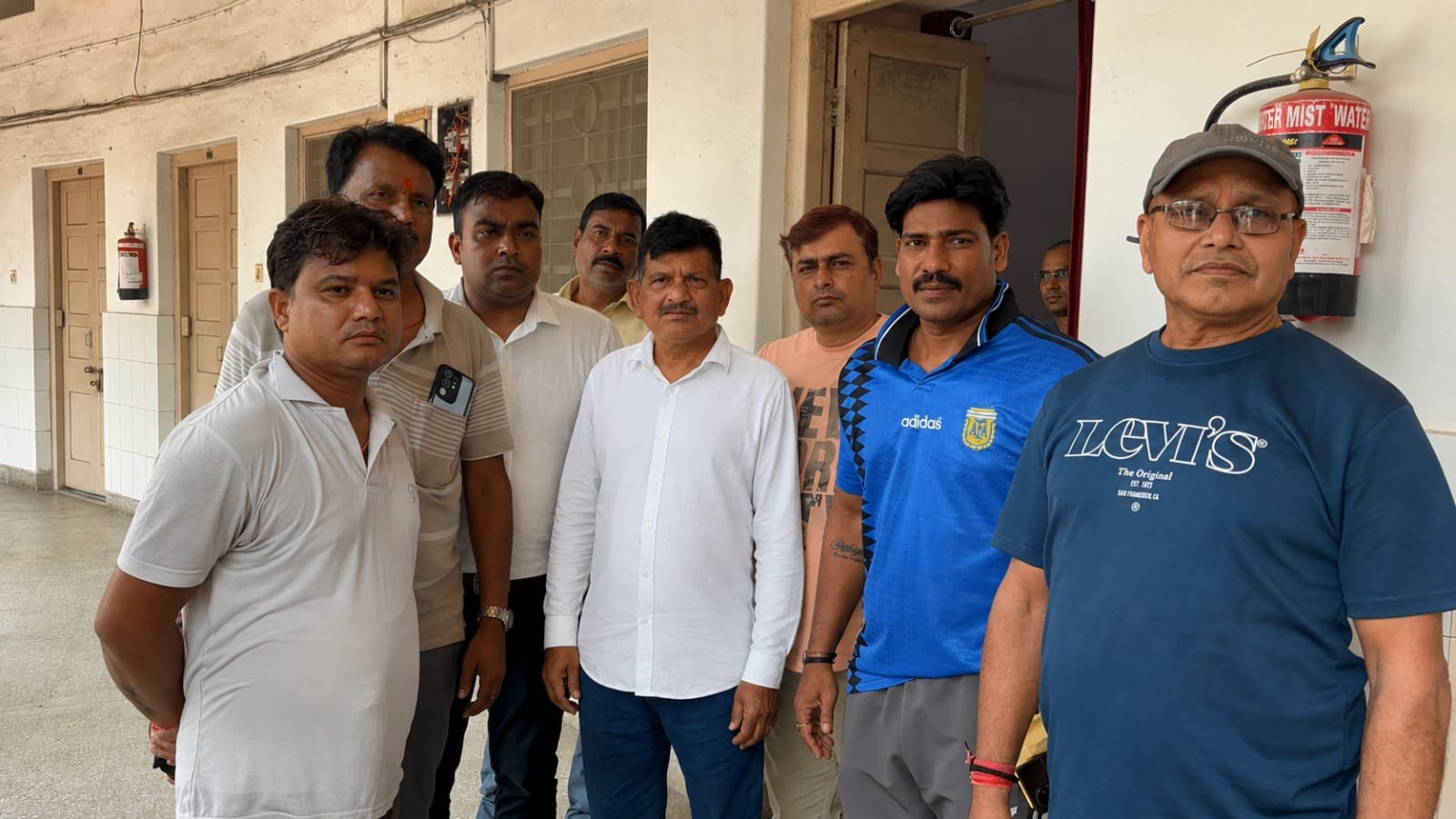 निगरानी के हत्थे चढ़े स्वास्थ्य विभाग के अपर निदेशक