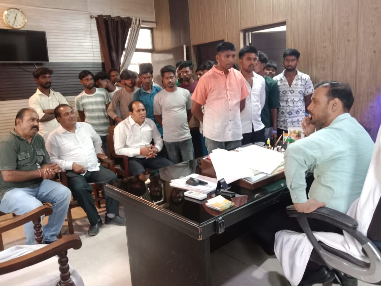 Opposition to the proposed construction of Annapurna Bhawan in the temple premises