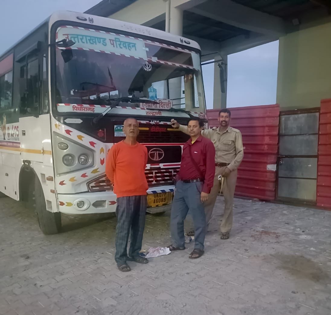 Ascot's roadways station receives its first bus, people rejoice