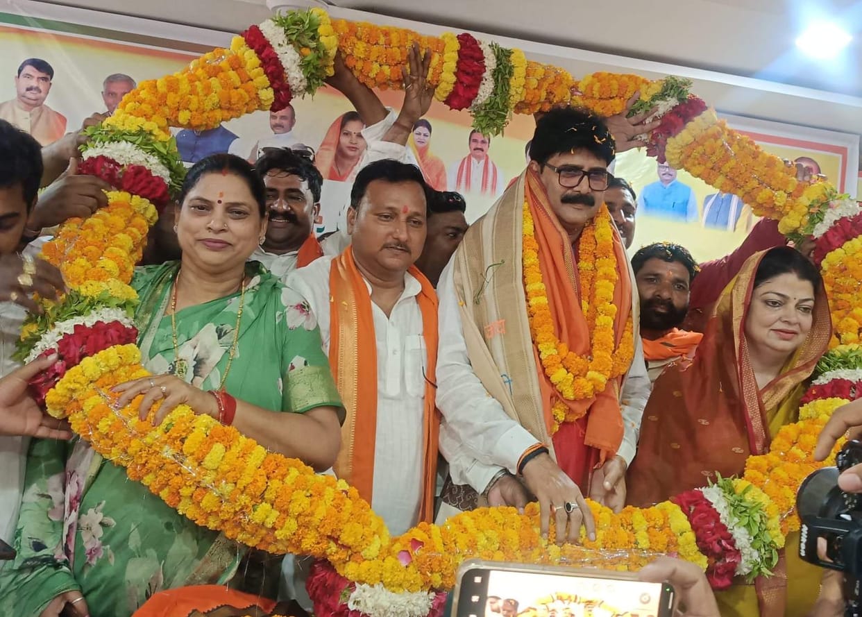 BJP district president welcomed with drums and trumpets