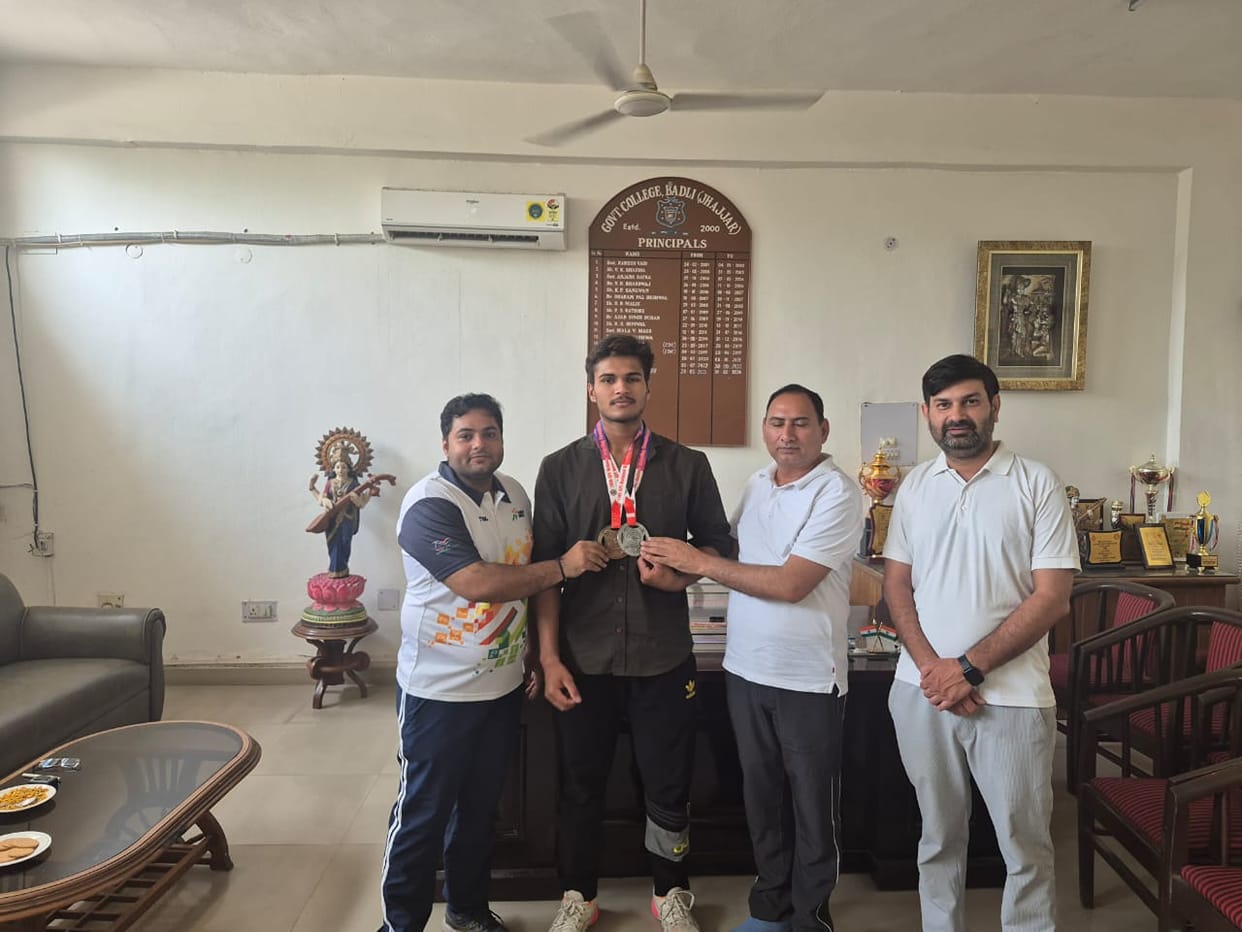 Grappling player Tarun Gulia won gold and silver medals in Guwahati