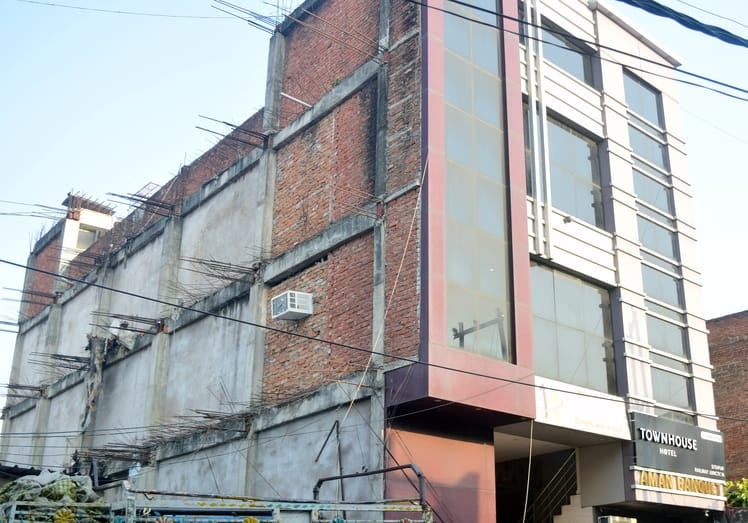 Only seven hotels have fire NOC