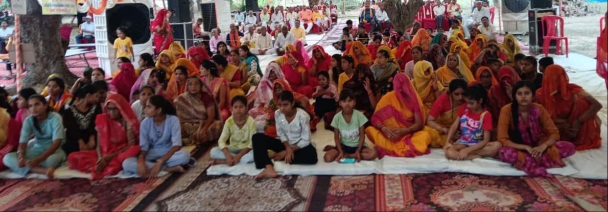 Devotees were moved after hearing the story of Shiva-Parvati's marriage