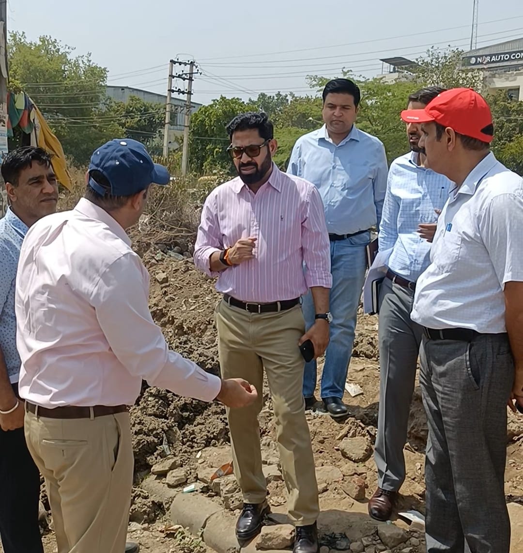 Strict action taken against negligence in monsoon preparations, instructions for blacklisting two contractors