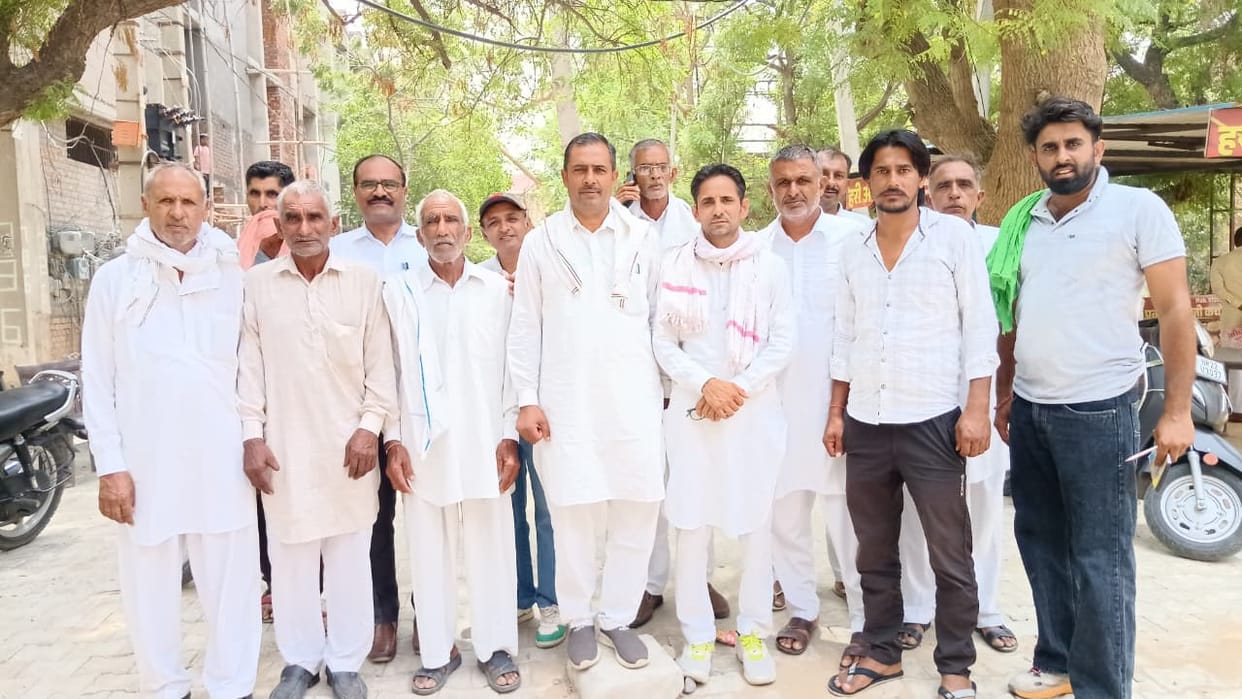 Farmers met the agriculture officer for insurance claim and submitted a memorandum