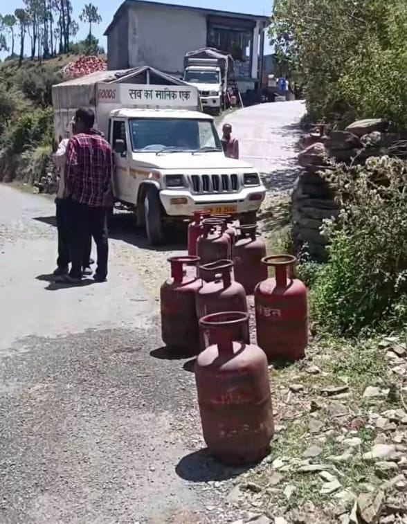 Cylinder is not available, waiting is writing a new date every day