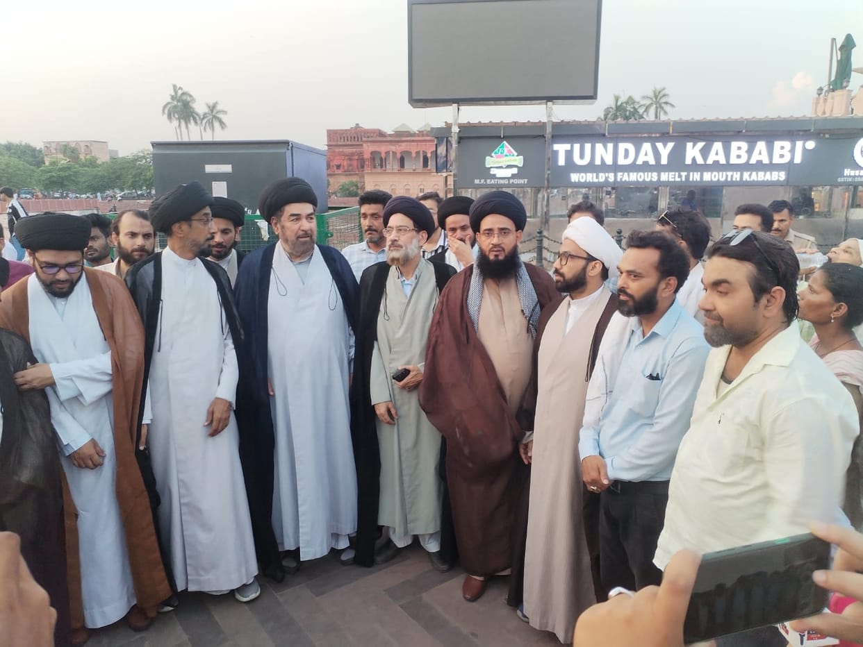 Ulema expressed displeasure over the arrangements at the Bada Imambara
