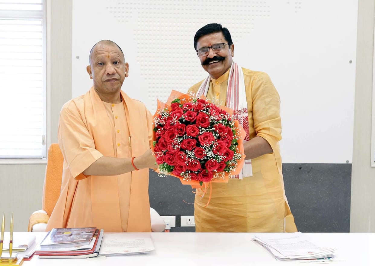 Sadar MLA Meets Chief Minister, Demands Construction of a Park in the City