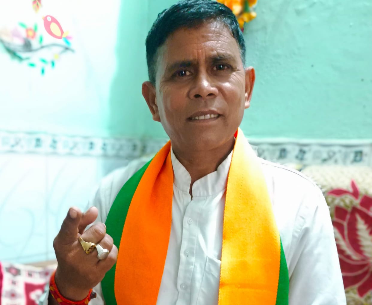 People of the Khairwar community are troubled for the caste certificate: Munna Khairwar
