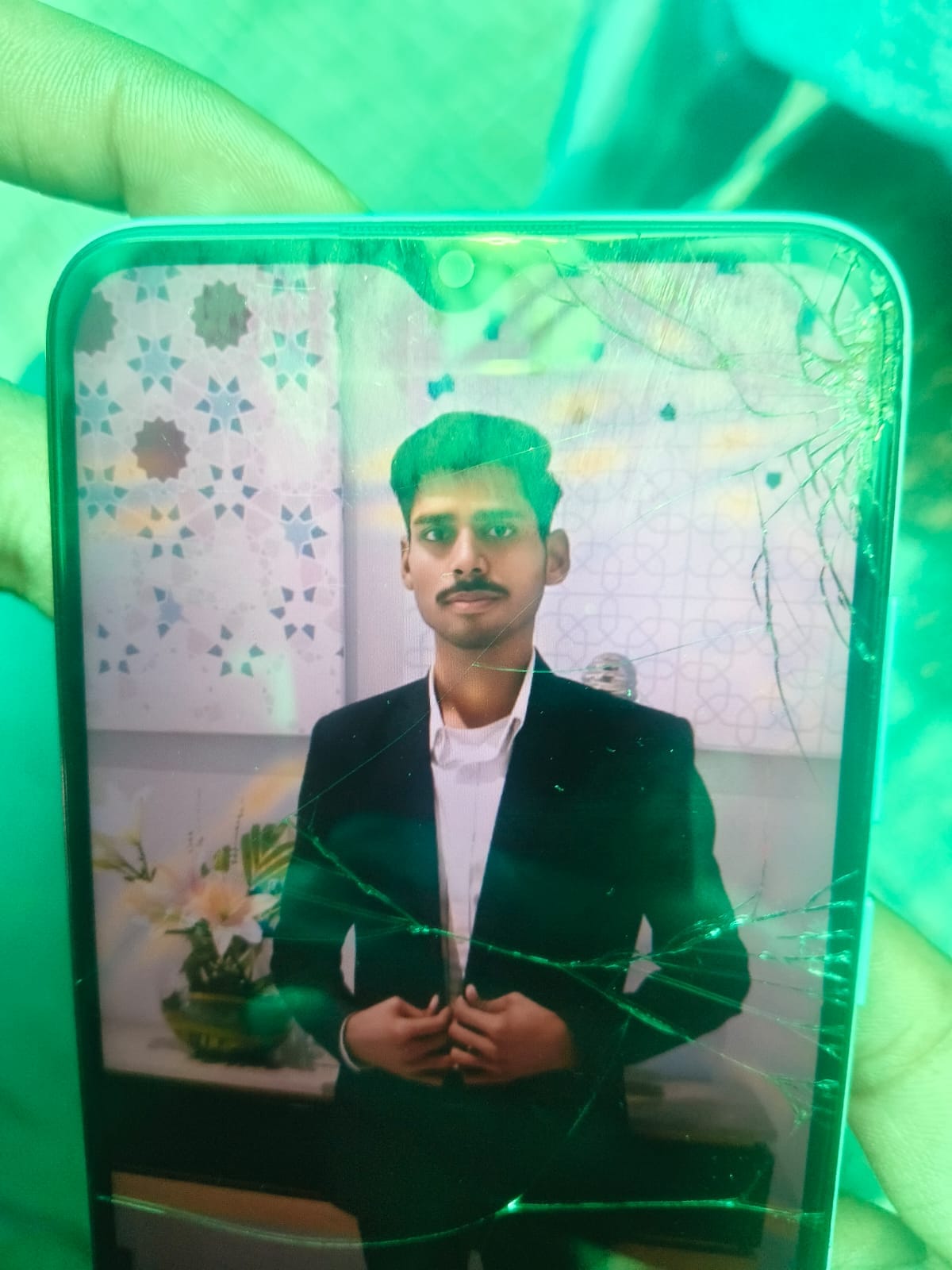 B.Com student hanged himself to death