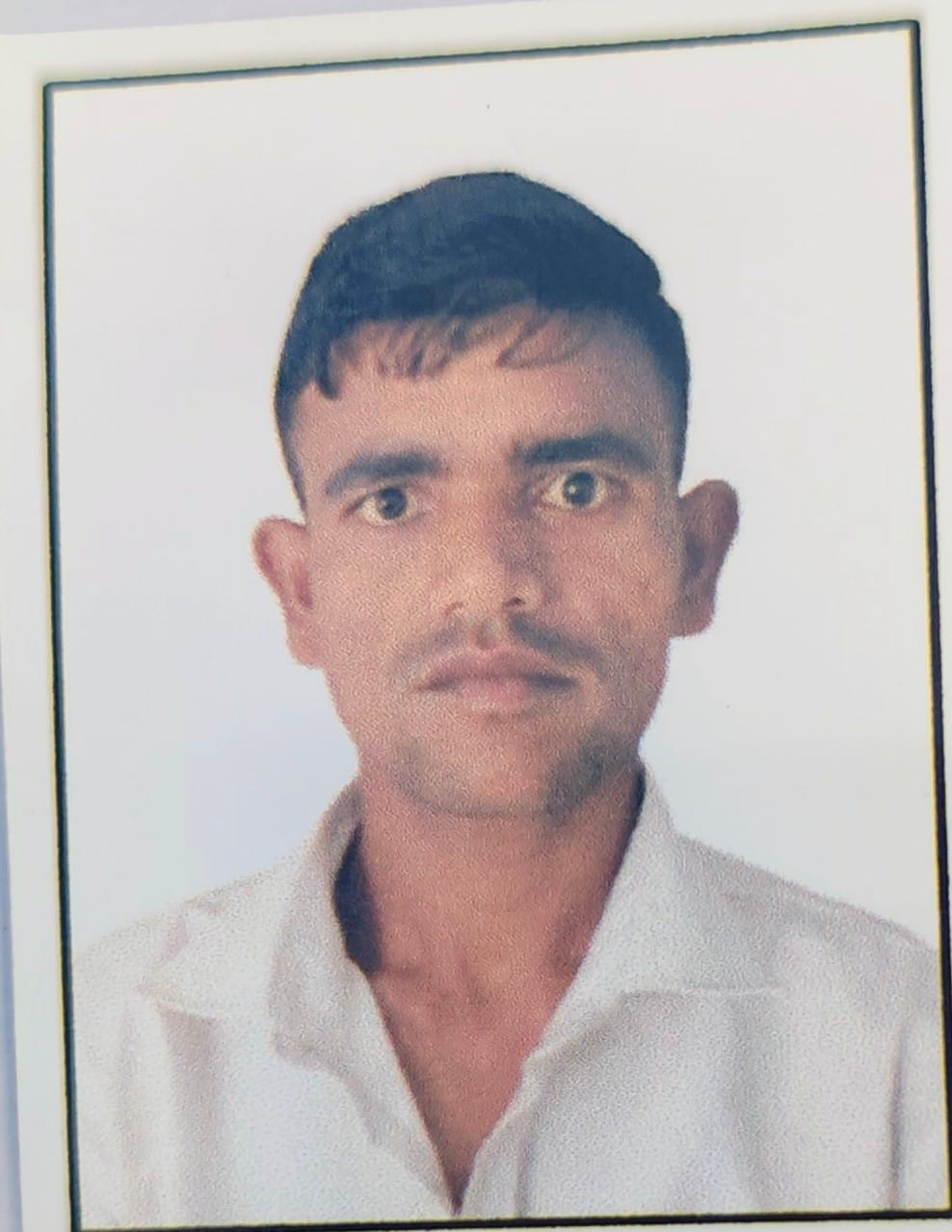 The body of a young man who had gone to work in Gurugram was found hanging from a noose.