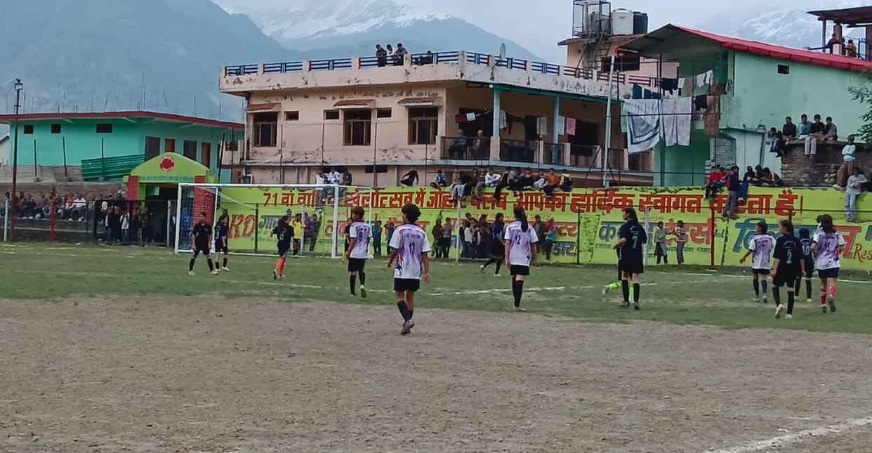 GIC, Sarvodaya School and Munsiyari Girls won their matches