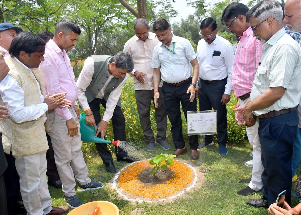 Upon assuming the charge of Vice-Chancellor, Dr. Gyanendra held a meeting