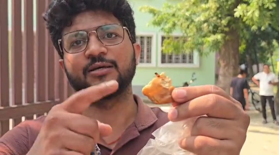 Cockroaches-found-teachers-food-PTEC, teachers-protest-bihar-news